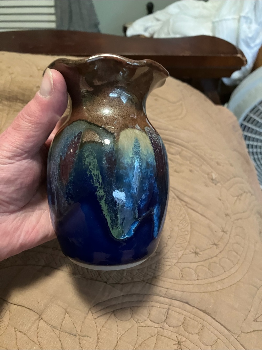 DK Clay Pottery Vase Featuring a Distinctive Drip Glaze in Blue,Green, and Red